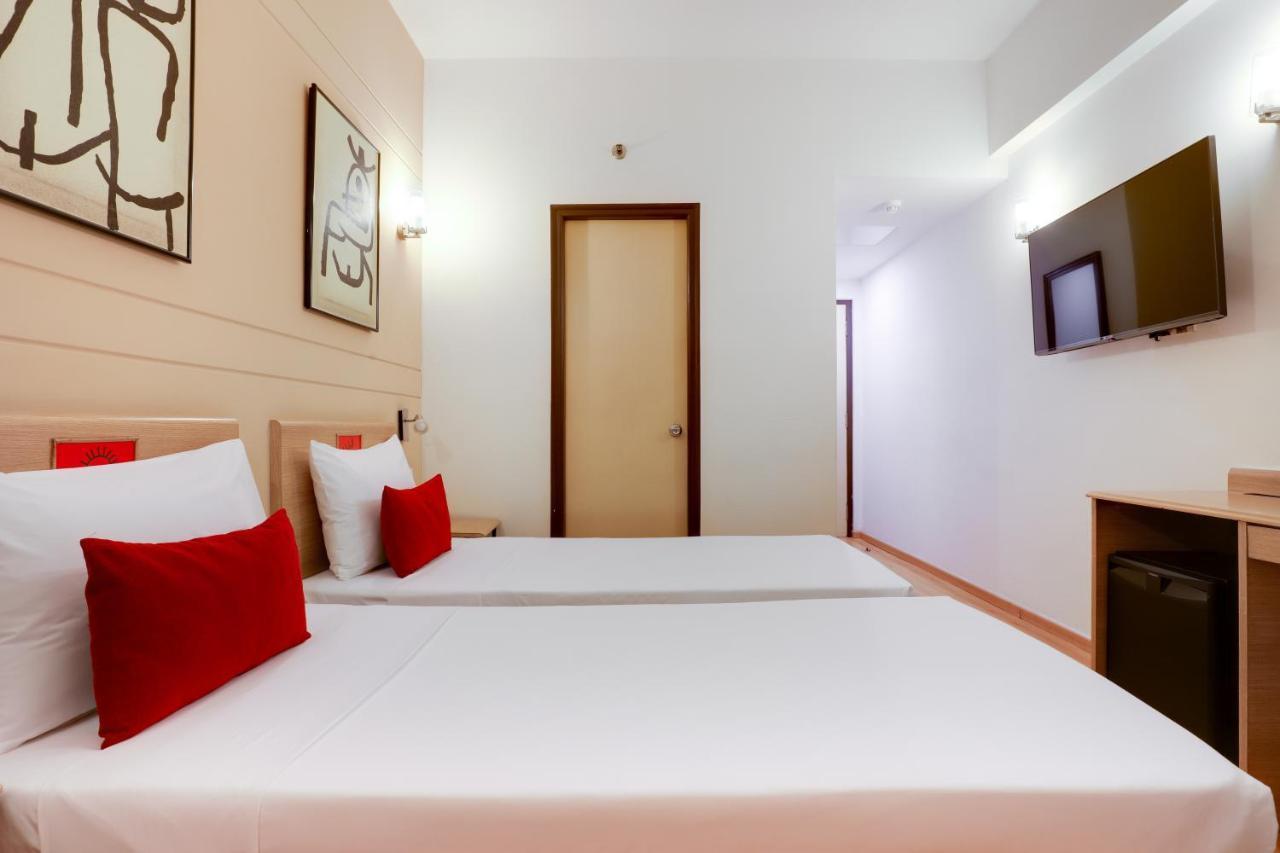 Red Fox By Lemon Tree Hotels, East Delhi Exterior foto