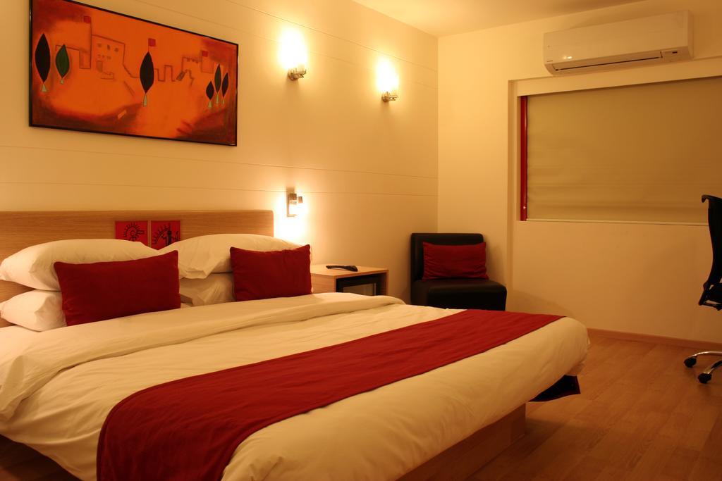 Red Fox By Lemon Tree Hotels, East Delhi Exterior foto